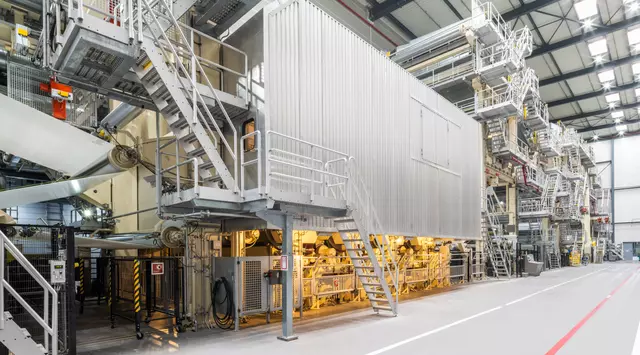 With a continuous speed of 1,400 m/min over a period of 24 hours, the PM 8 is the fastest MG paper machine in the world.