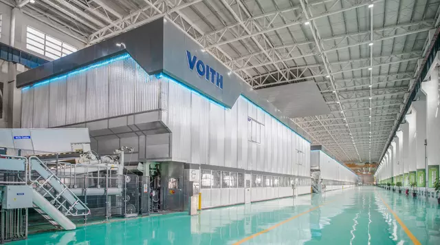 Start-up of Sun Paper´s PM 2 from Voith in Beihai.