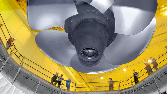 Hydropower Kaplan Turbine - Voith Hydro's minimum-gap turbine runner technology